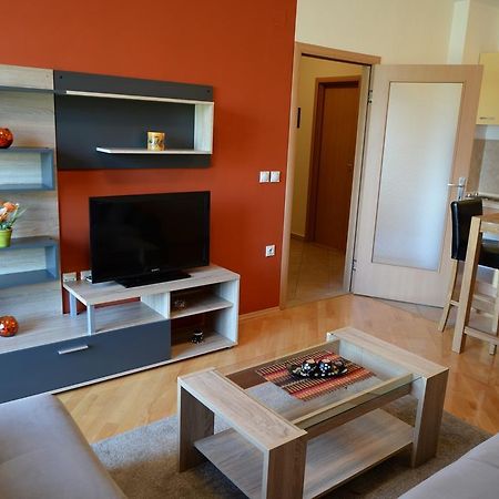Exclusive Budget Apartments Skopje Exterior photo