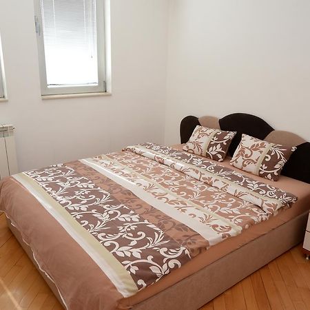 Exclusive Budget Apartments Skopje Exterior photo